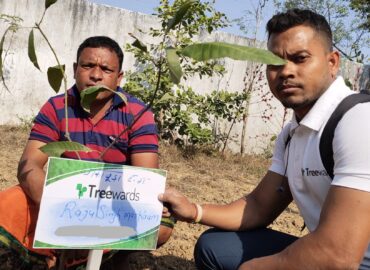 Tree Plantation Drive Story 34 – How Treewards aided Raju Singh Markaam