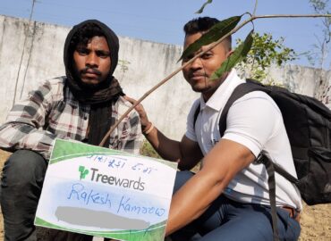 Tree Plantation Drive Story 35 – How Treewards helped Rakesh Kamrow