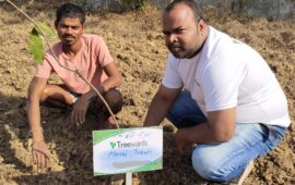 Tree Plantation Drive Story 41 – How Treewards helped Manoj Tekam