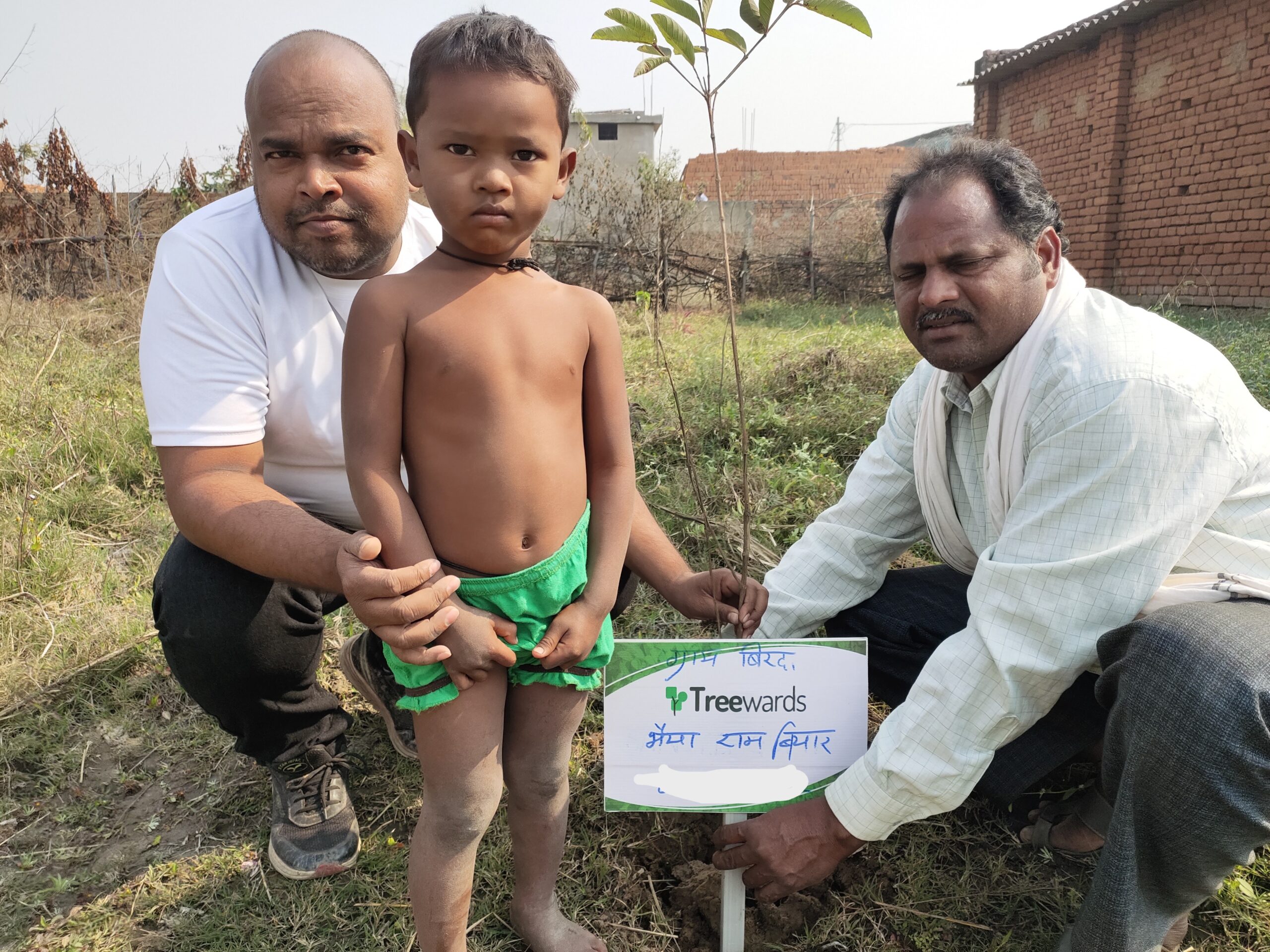 Tree Plantation Drive Story 91 – How Treewards aided Bhaiya Ram Biyaar