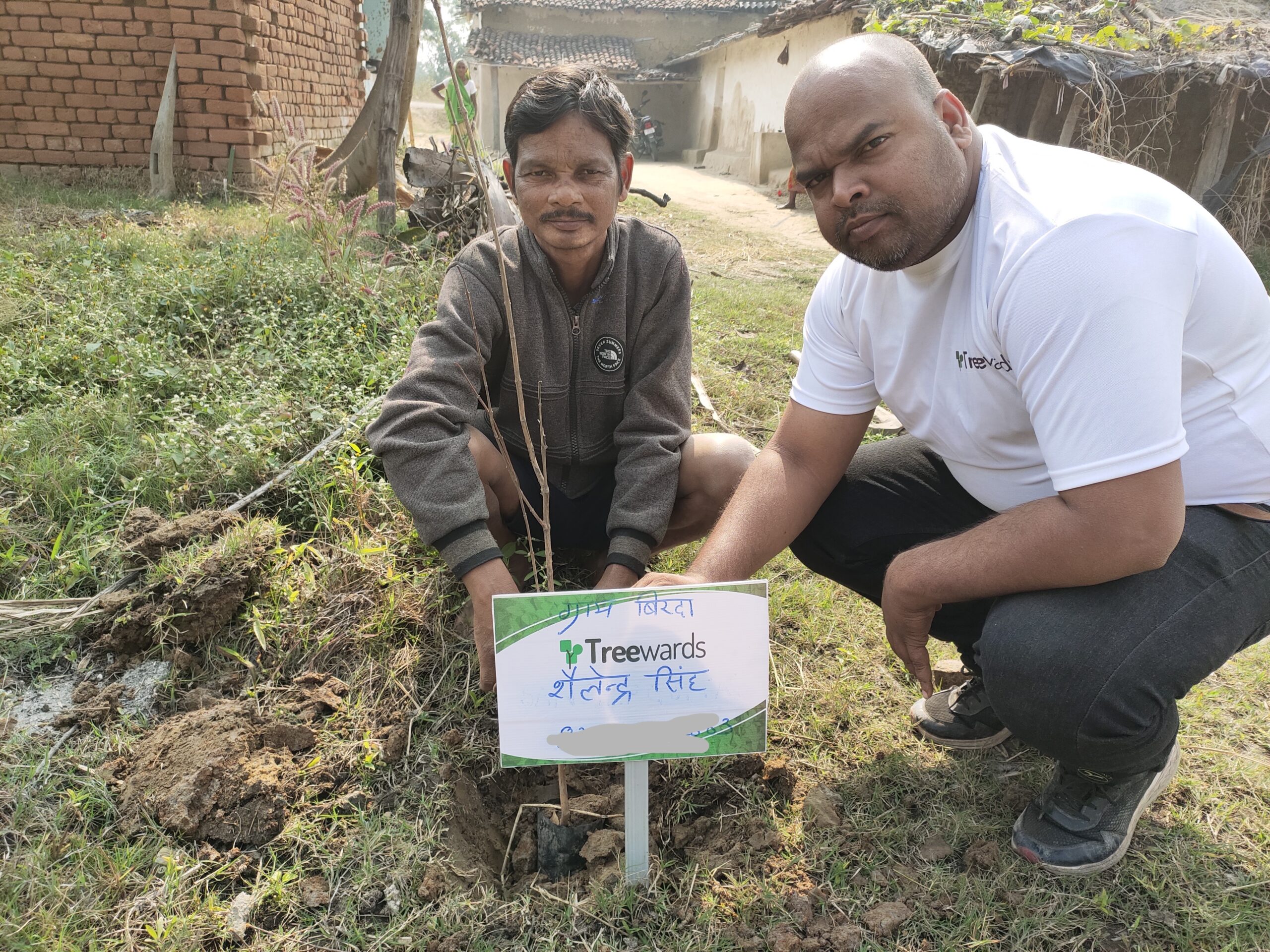 Tree Plantation Drive Story 93 – How Treewards aided Shailendra Singh